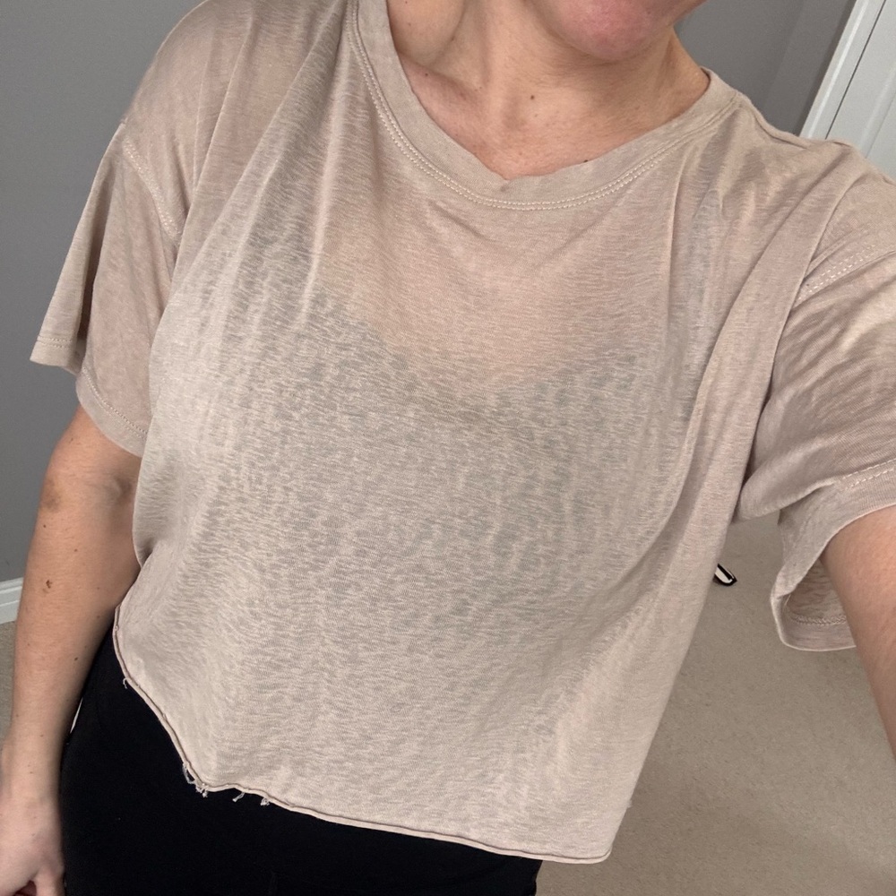 Vici tee